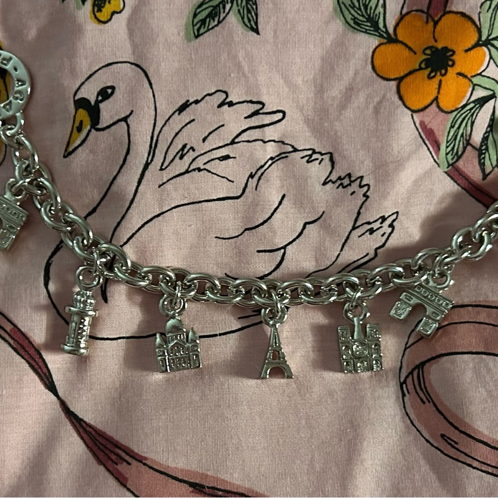 AGATHA PARIS heavy Paris souvenir charm bracelet rhodium & silver plated - Picture 2 of 9